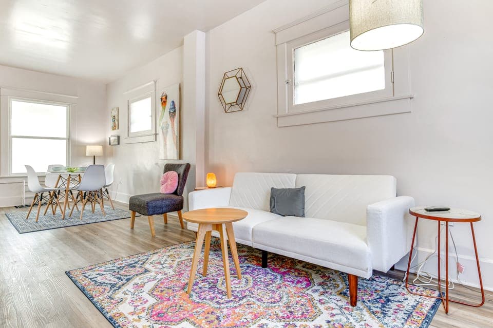 3 Mi to Dtwn Indy: Pet-Friendly Home w/ Backyard! House in Indianapolis