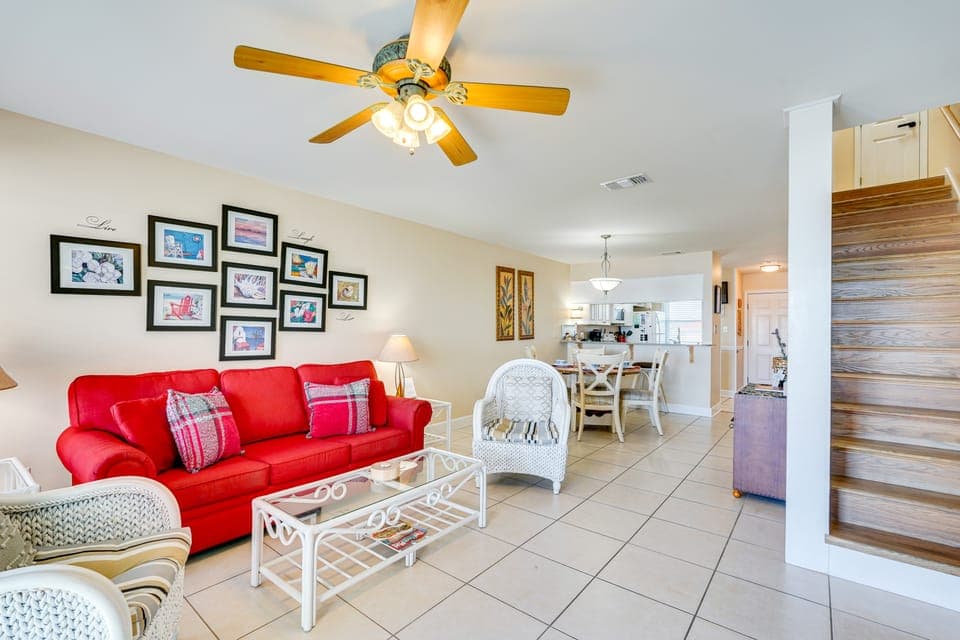 Steps to Sand: PCB Condo w/ Gulf-View Balconies! Apartment in Sunnyside