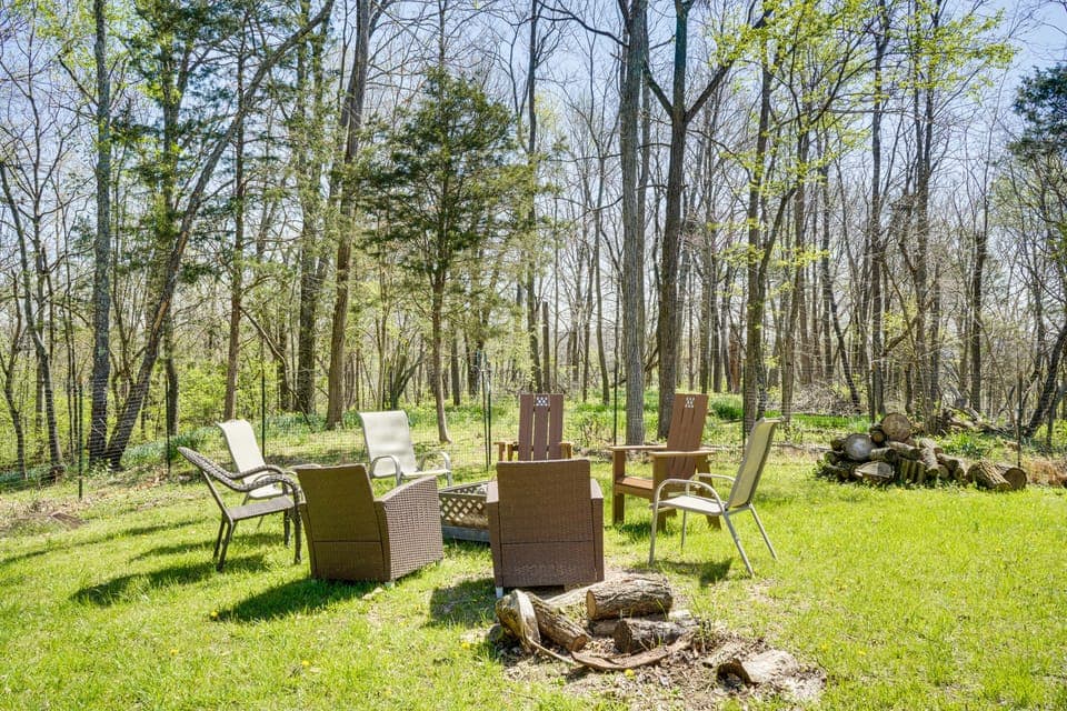 Hot Tub, Deck & Fire Pit: Chic Louisville Home! House in Louisville