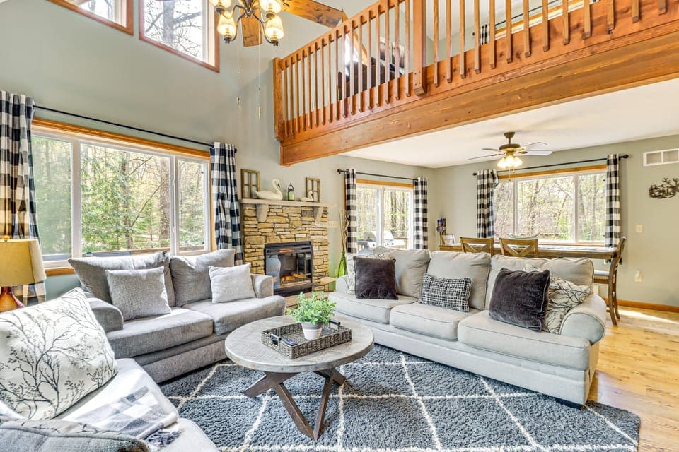 Game Room + Lake Access: Albrightsville Escape Cottage in Hickory Run State Park