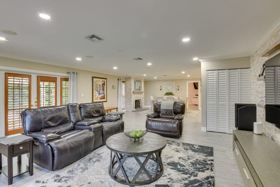16 Mi to Fort Lauderdale: Florida Escape w/ Pool! House in Plantation