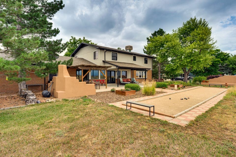 Mtn-View Home w/ Pickleball Court in Louisville! House in Louisville