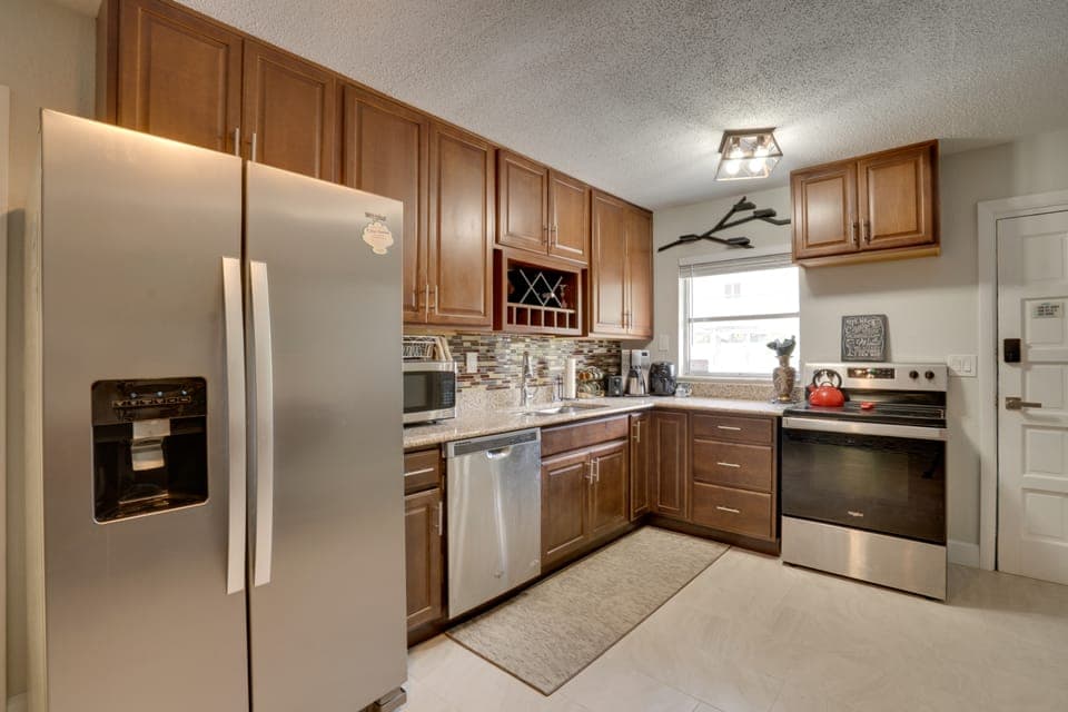 Steps to Gulf: Updated Duplex in Redington Shores! House in North Redington Beach