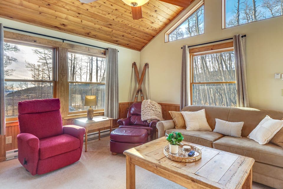 Fairplay Cabin Basecamp: Wildlife & Pond Views! House in Park County