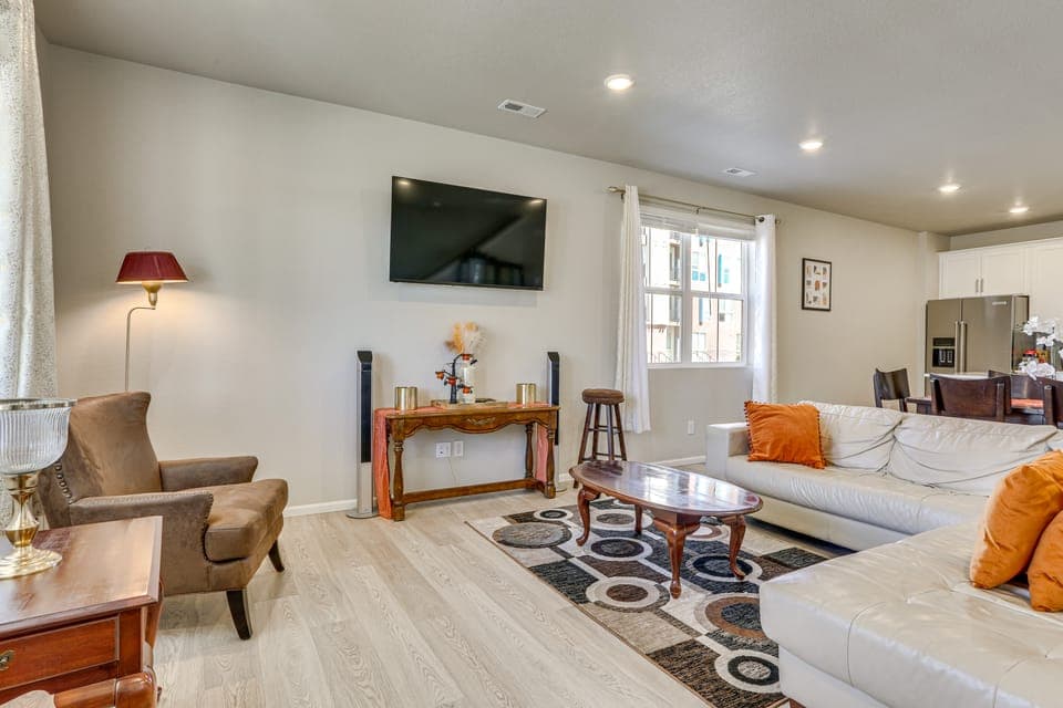 Work, Play & Explore Denver! Townhome Near Airport Apartment in Commerce City