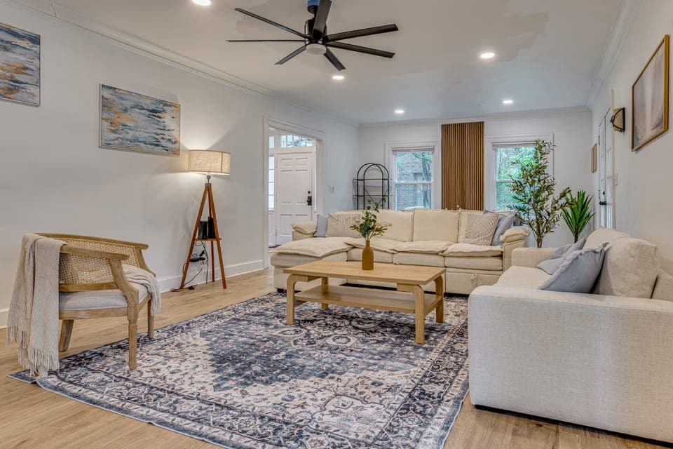 4 Mi to Dtwn! 5,180-Sq-Ft Escape in Indianapolis House in Indianapolis