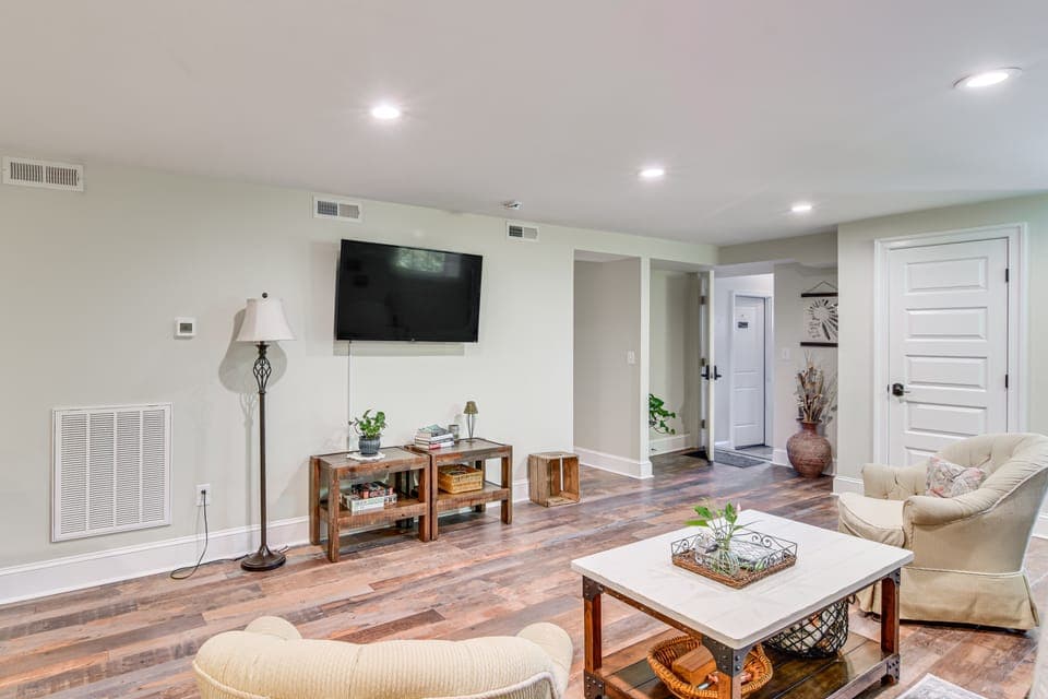 Explore Historic Dtwn Staunton! Walkable Apartment Apartment in Staunton