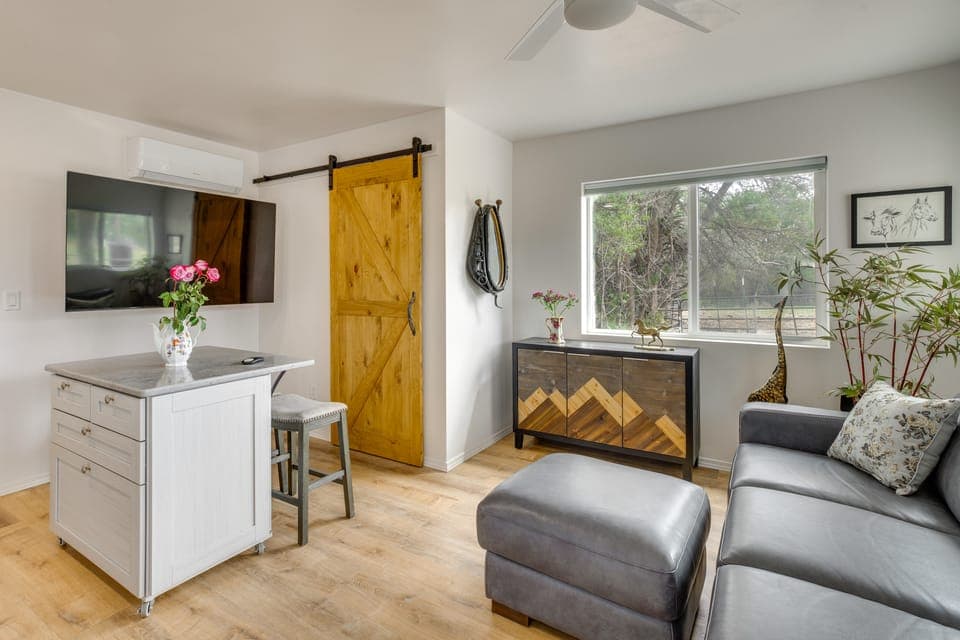 Welcome All Non-Smokers at Carol's Cabin House in Grand Junction