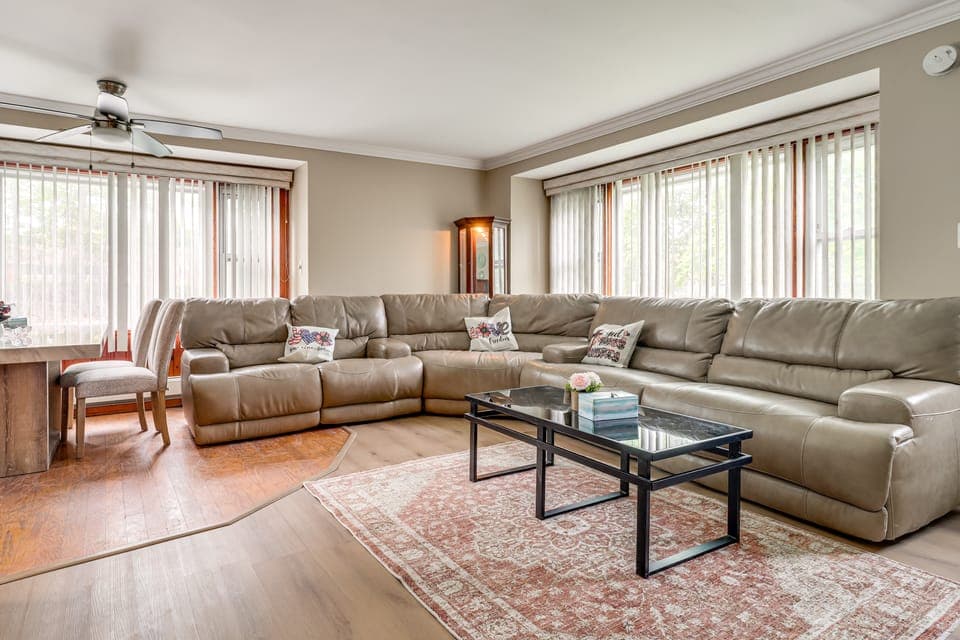 2 Mi to Heritage Park! Pet-Friendly Retreat House in Farmington Hills