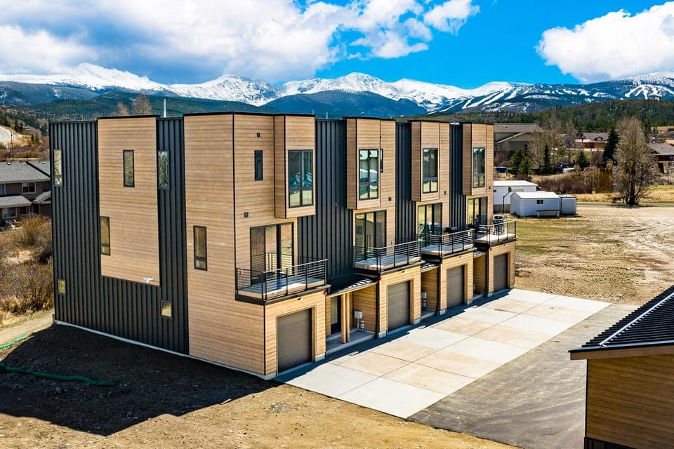 On Fraser River w/ Trail Access! Mtn-View Unit Apartment in Fraser
