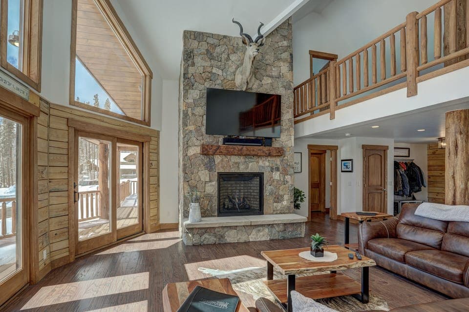 Premium House | Living area | Fireplace