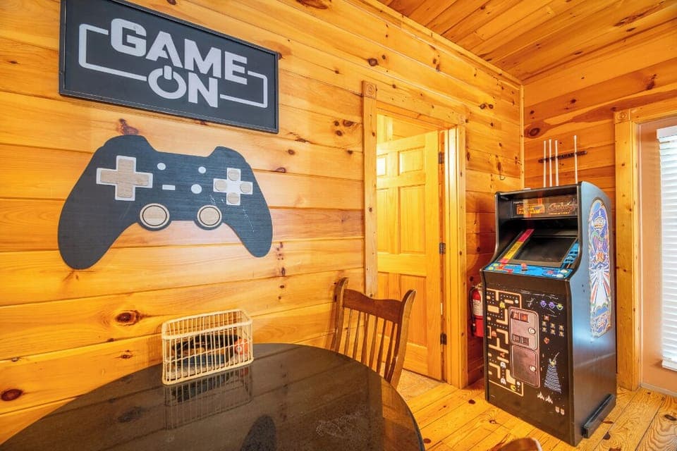 Firefly Lodge's fun game room