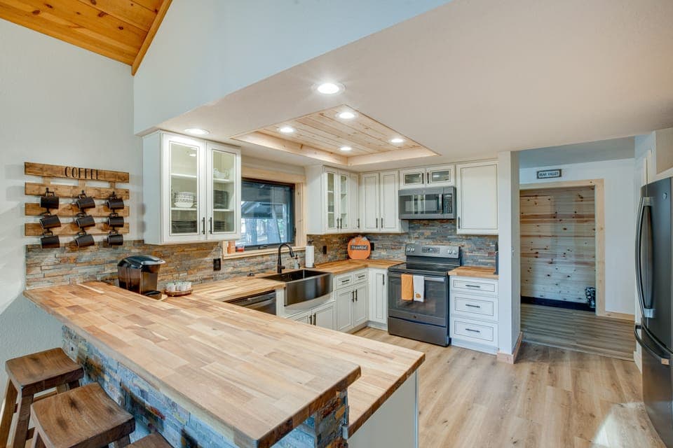 House (3 Bedrooms) | Front of property