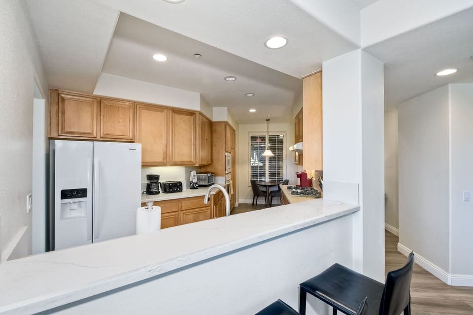 Open area connects kitchen to living room