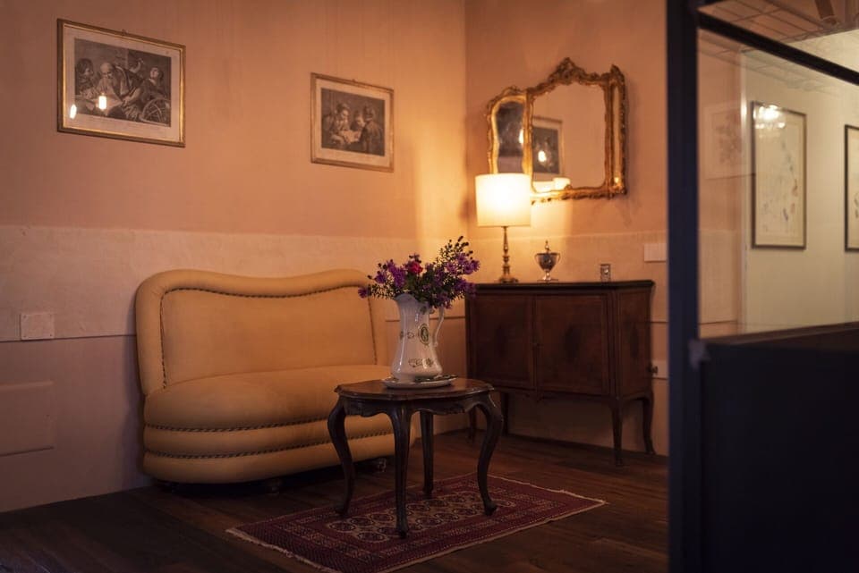 VITTURI | Living area | Flat-screen TV