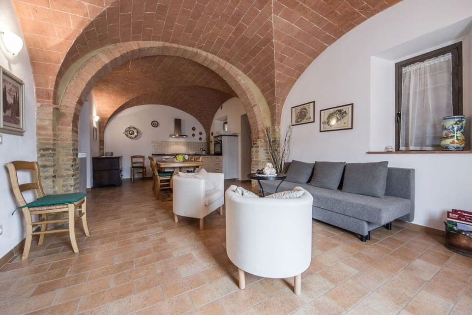 Autumn, Kitchen, Living Room, Spring, Summer