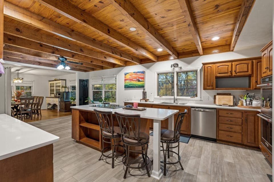 Spacious kitchen