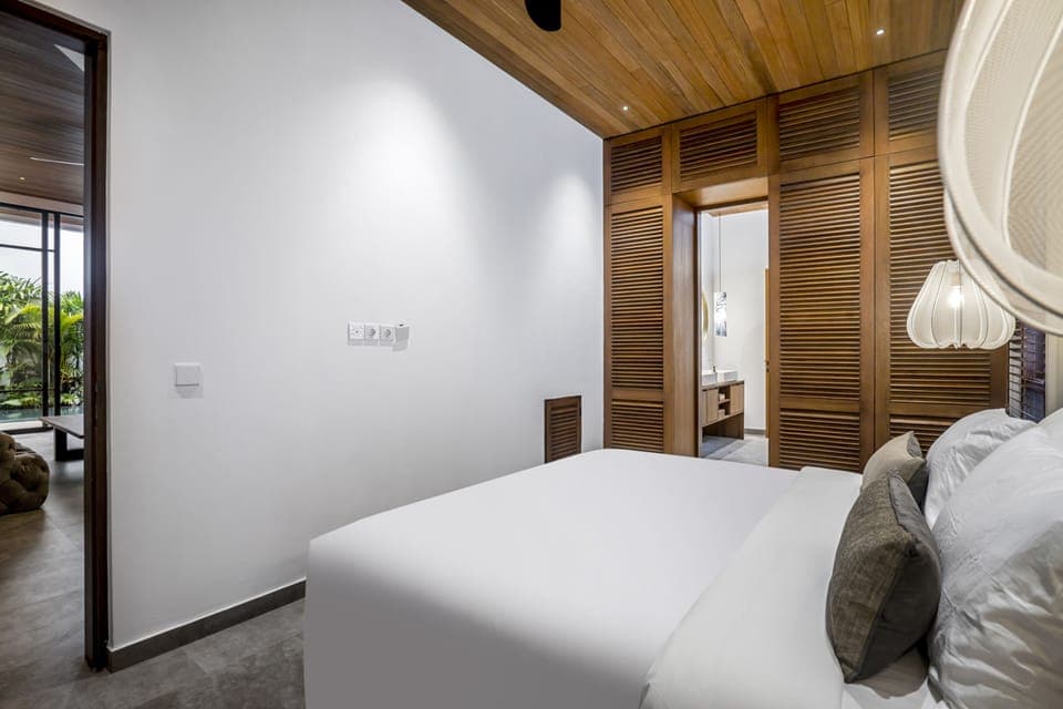 Deluxe Villa, 3 Bedrooms, Private Pool, Pool View | 3 bedrooms, premium bedding, in-room safe, desk