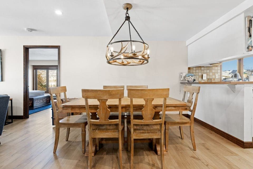 Bright-pretty dining area