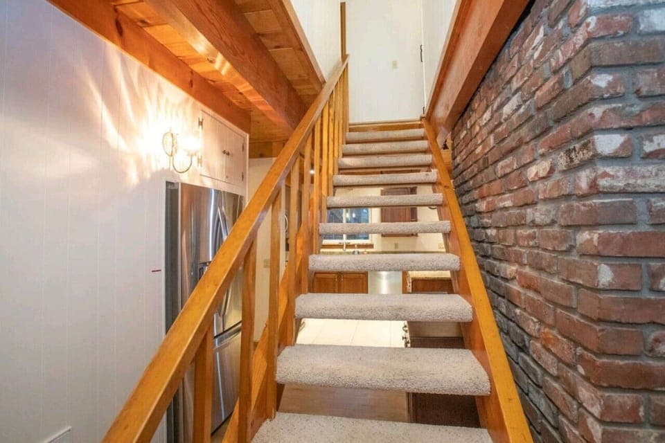 Stairs to upstairs