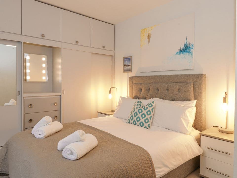 3 bedrooms, individually decorated, individually furnished, free WiFi