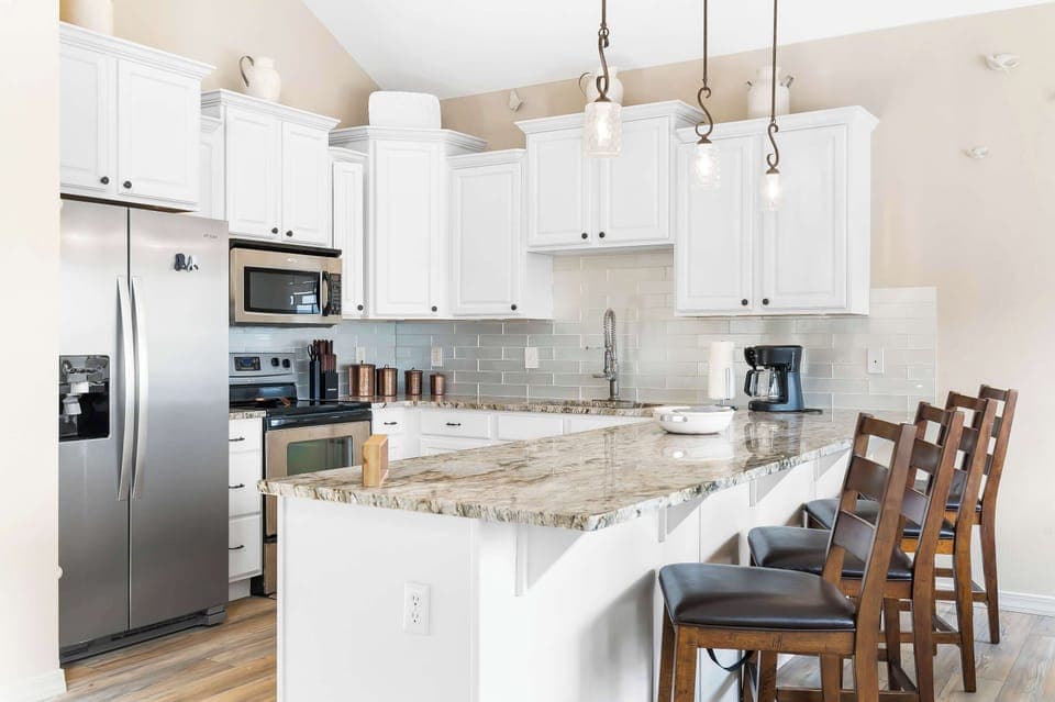 Condo, Multiple Beds, Patio, Garden View (B’Chillin Retreat on Table Rock Lake) | Private kitchen | Coffee/tea maker