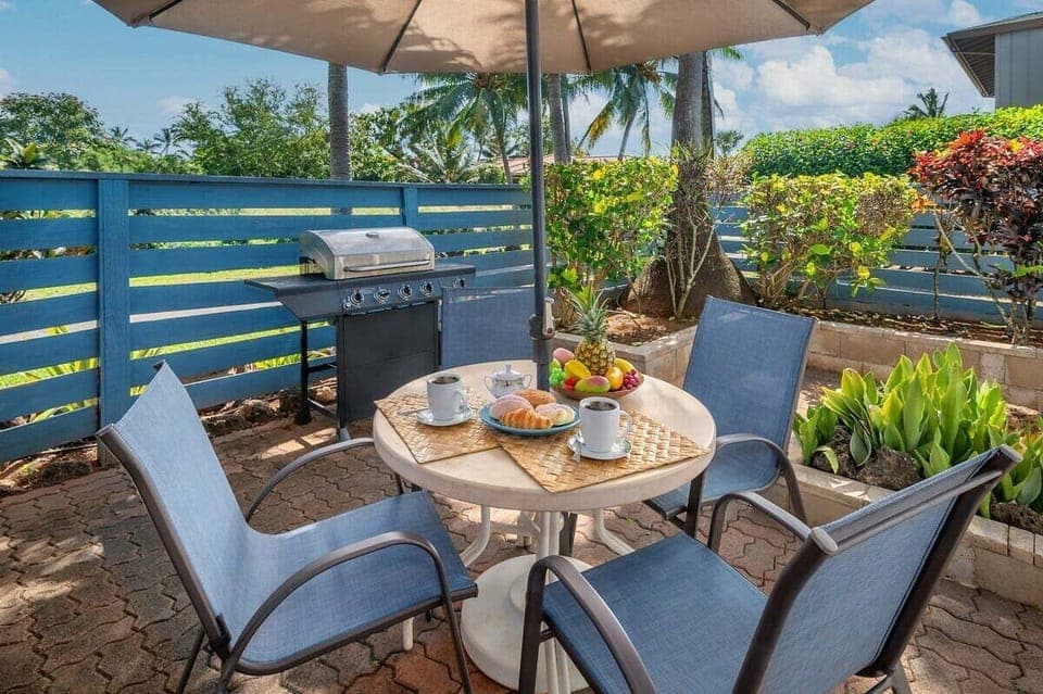 Koali Poipu Hale Outdoor Lanai with Private Grill