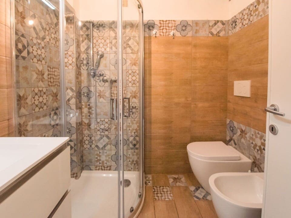 Sky, Building, Snow, Slope, Tree, House, Wood, Plant, Freezing, Mountain Range