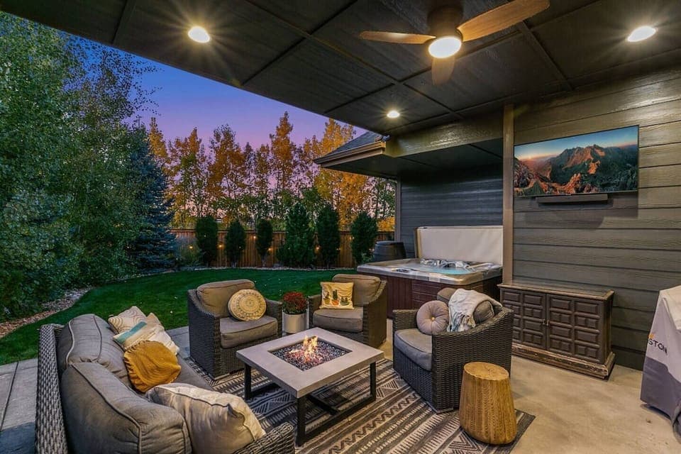 Welcome to Big Green! (Back Patio)