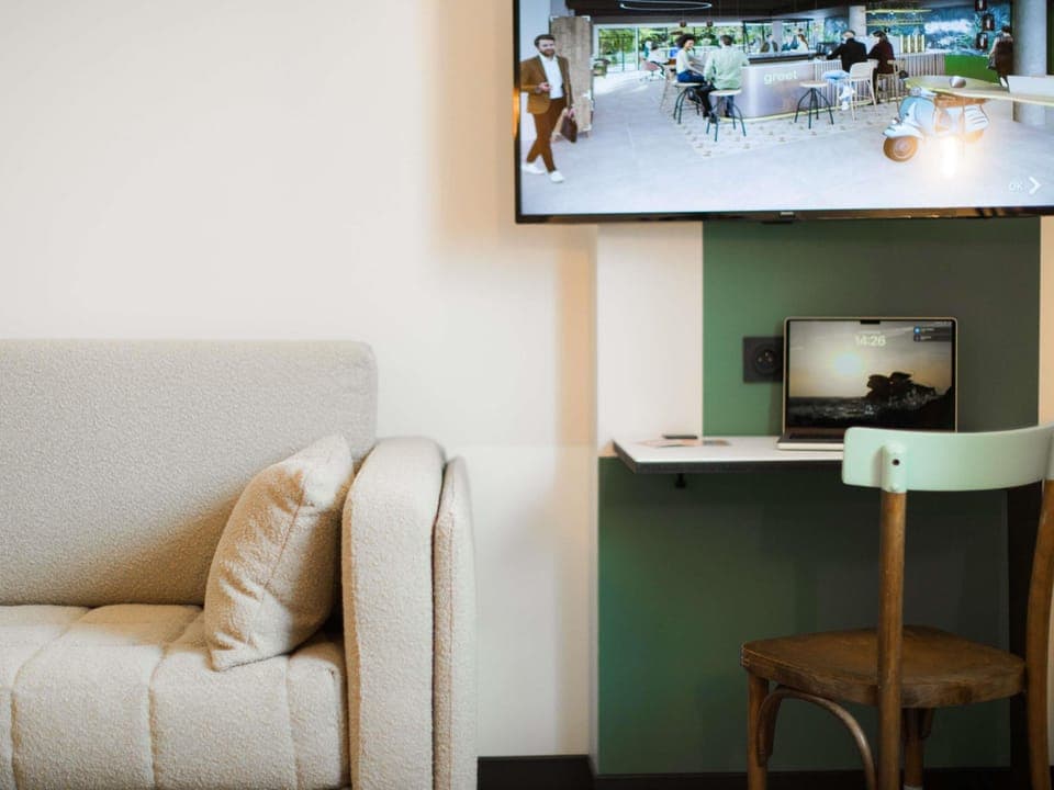 Room, 1 Double Bed with Sofa bed (Pop) | Individually decorated, desk, laptop workspace, blackout drapes