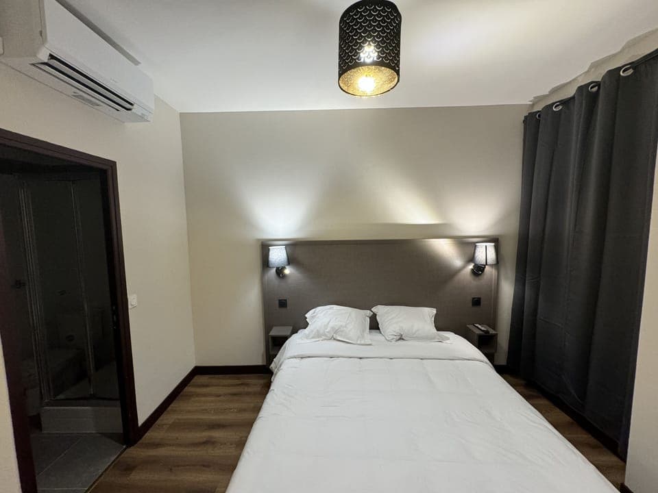 Premium bedding, individually decorated, individually furnished, desk