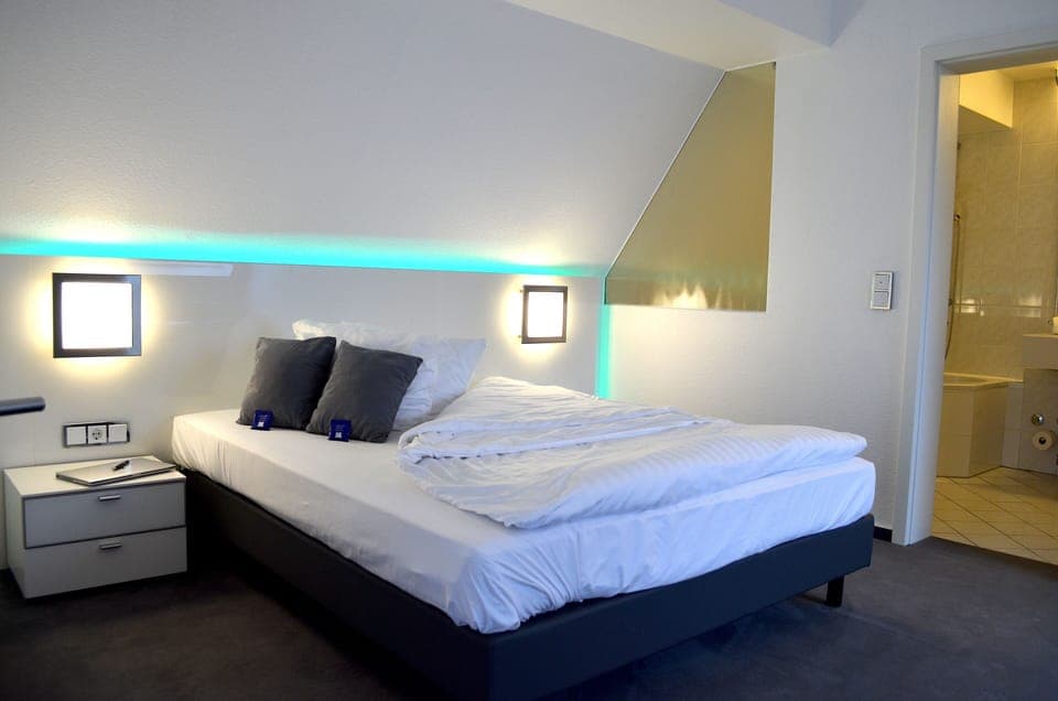 Double or Twin Room | Desk, soundproofing, free WiFi