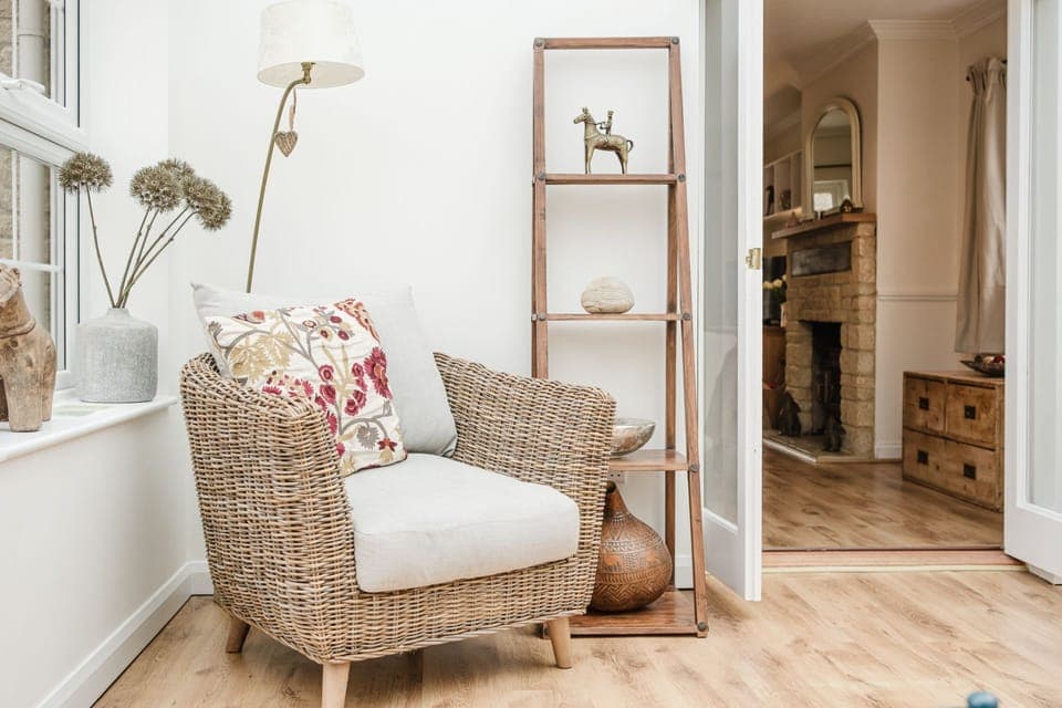 Myrtle House Conservatory - StayCotswold