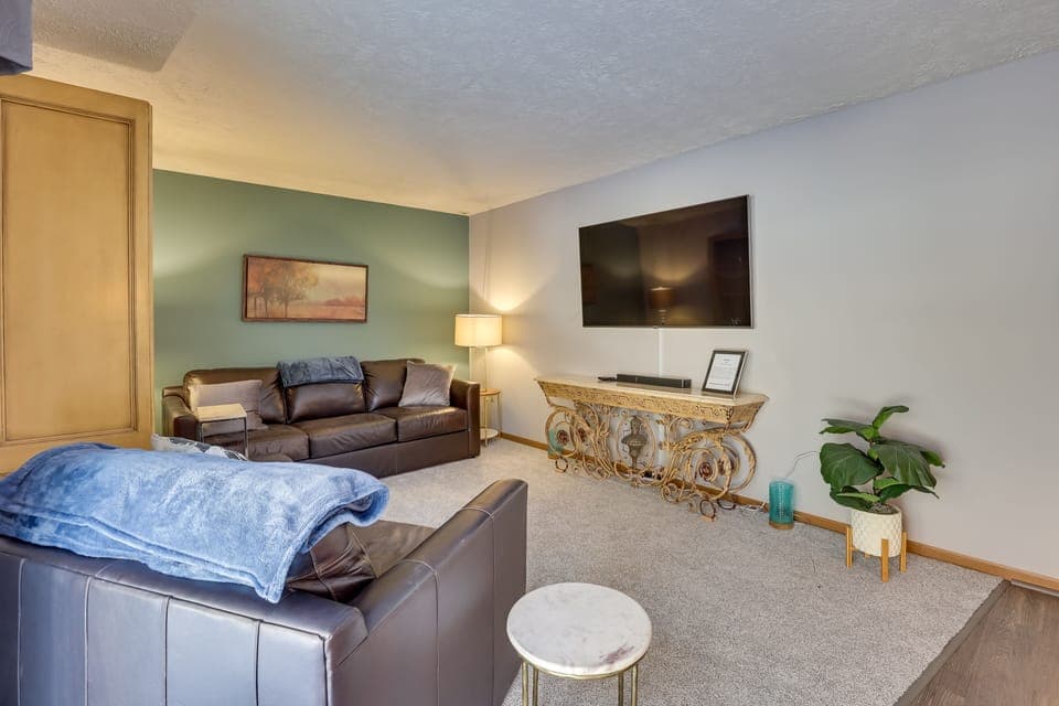 Akron Vacation Rental | 3BR | 1.5BA | 4 Stairs to Enter | 1,680 Sq Ft