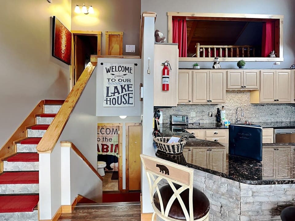 Studio (3 Bedrooms) | Property amenity
