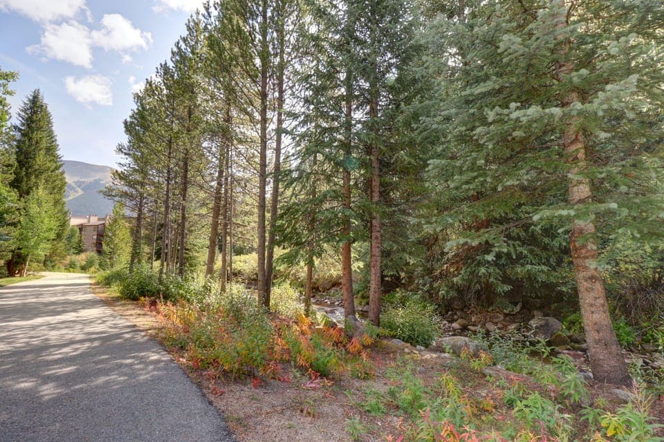 Townhome, 3 Bedrooms | Property grounds