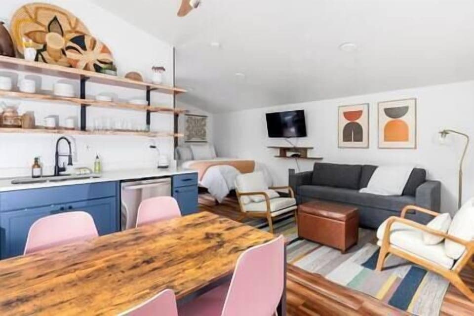 Fbbdba2e 26dd 4d2c a189 5565f5f27fe4