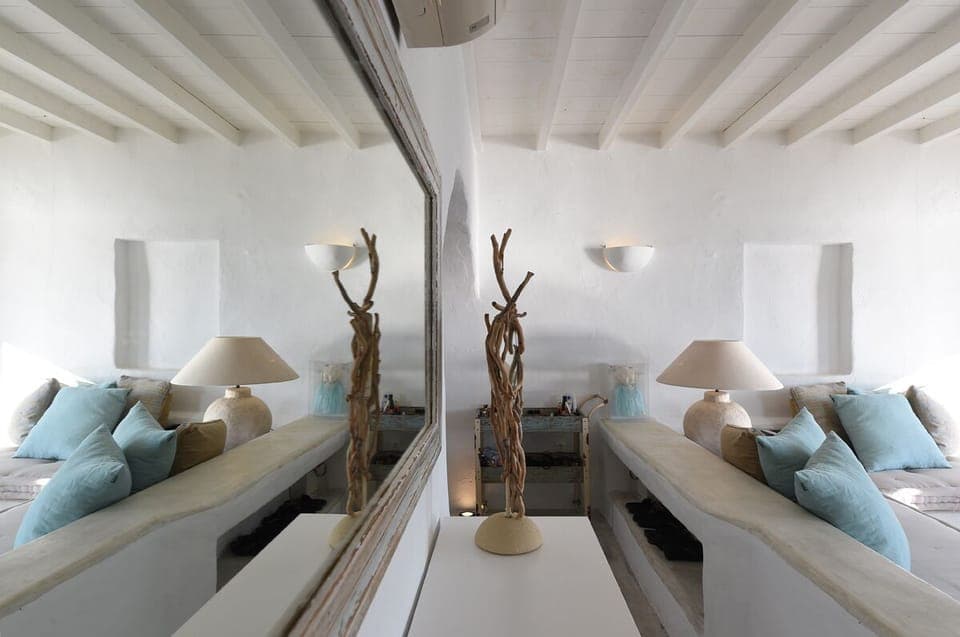 Premium Apartment | Living area | 40-inch Smart TV with digital channels, fireplace