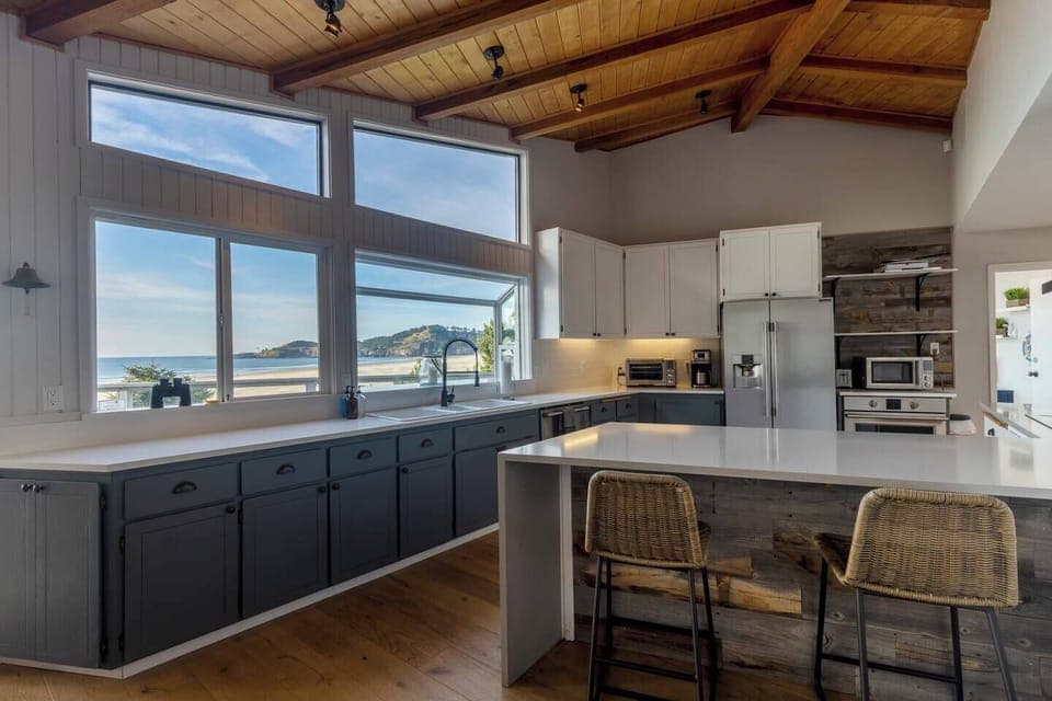 a0ff7fe6-c5ef-4f61-a55c-ac03eb39aef4