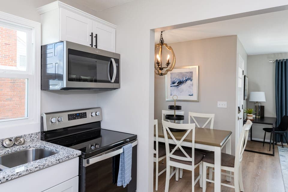 Enjoy a functional and beautiful space for preparing everything from quick snacks to full dinners.