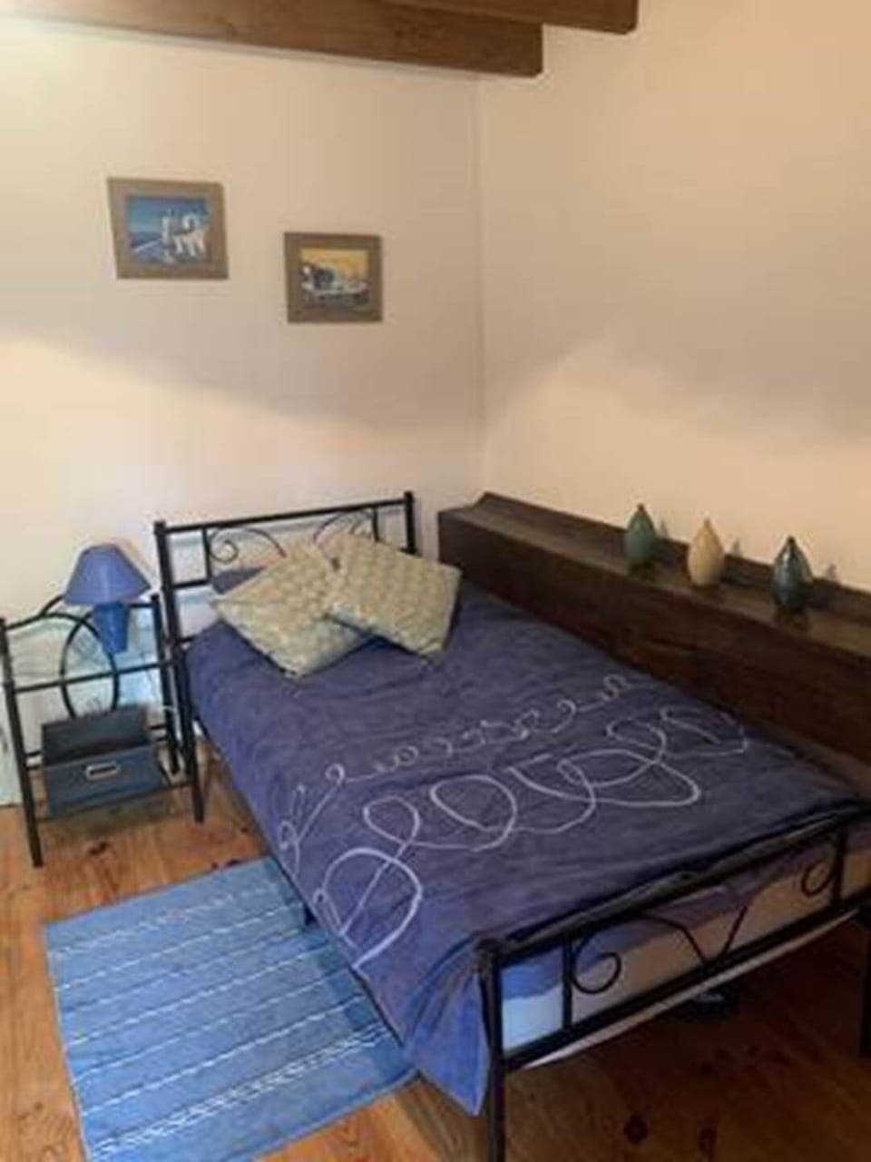 Single bedroom in Sunrise