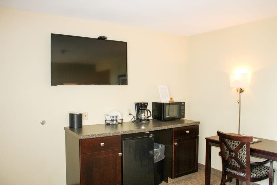 holiday staycation in Kelleys Island