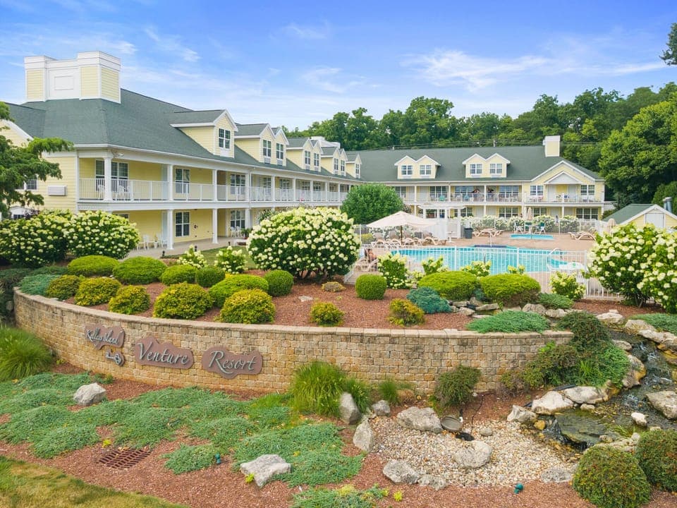 modern amenities in Kelleys Island