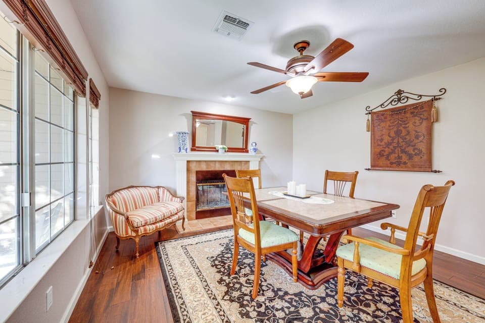 House (3 Bedrooms) | Interior