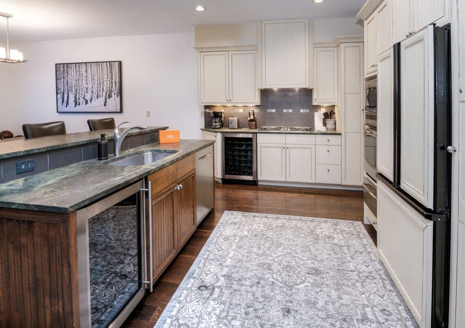 Gourmet Kitchen - Wine Coolers, Bar, and Fully Stocked