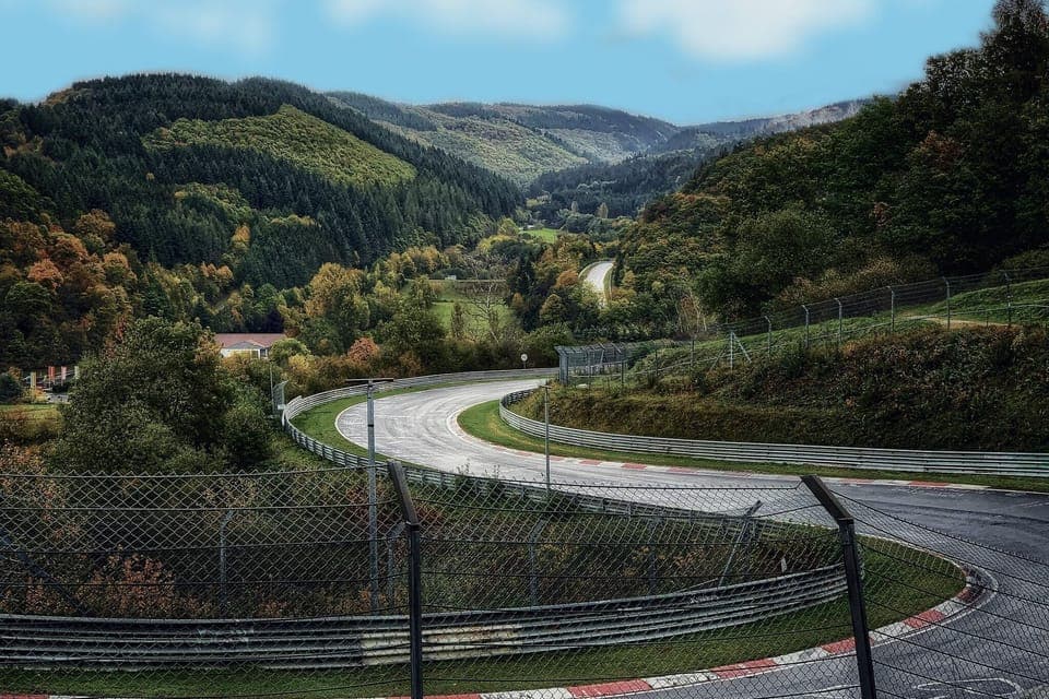 Region [summer] (>5 km)