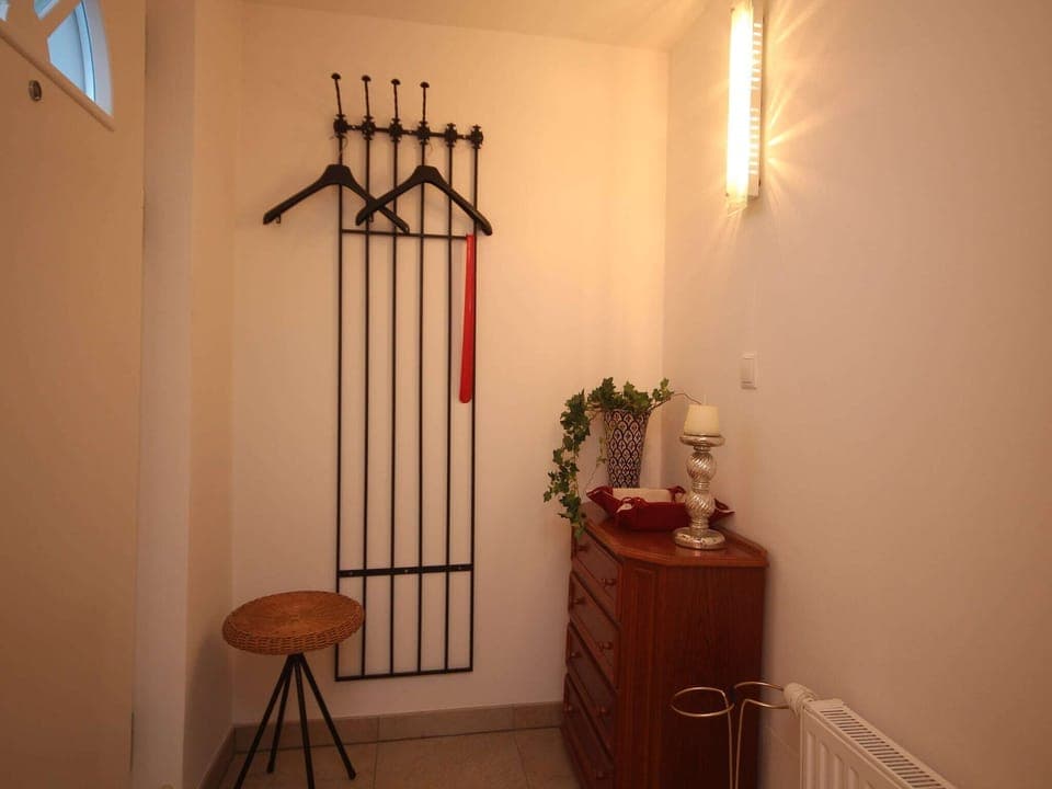 Entrance / Reception