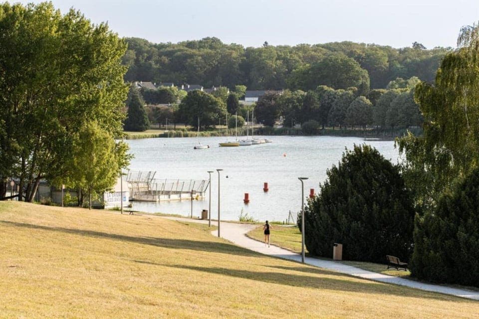 Region [summer] (>5 km)