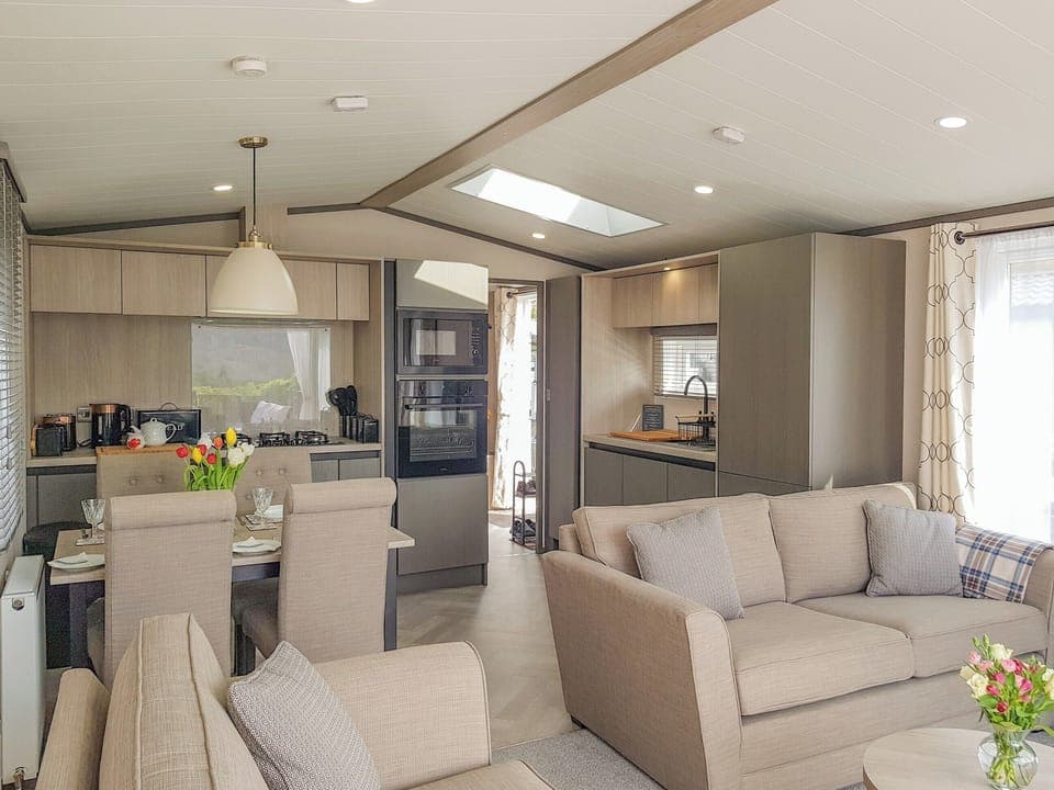 Open plan living space | Ben Vorlich Lodge, St Fillans