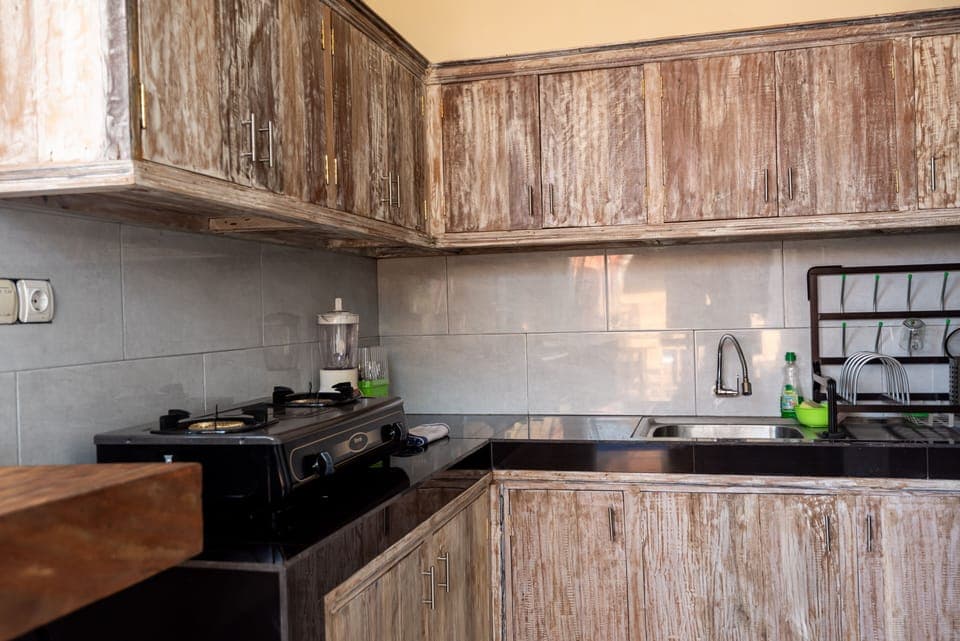 Deluxe Villa | Private kitchen | Fridge, stovetop, electric kettle, toaster